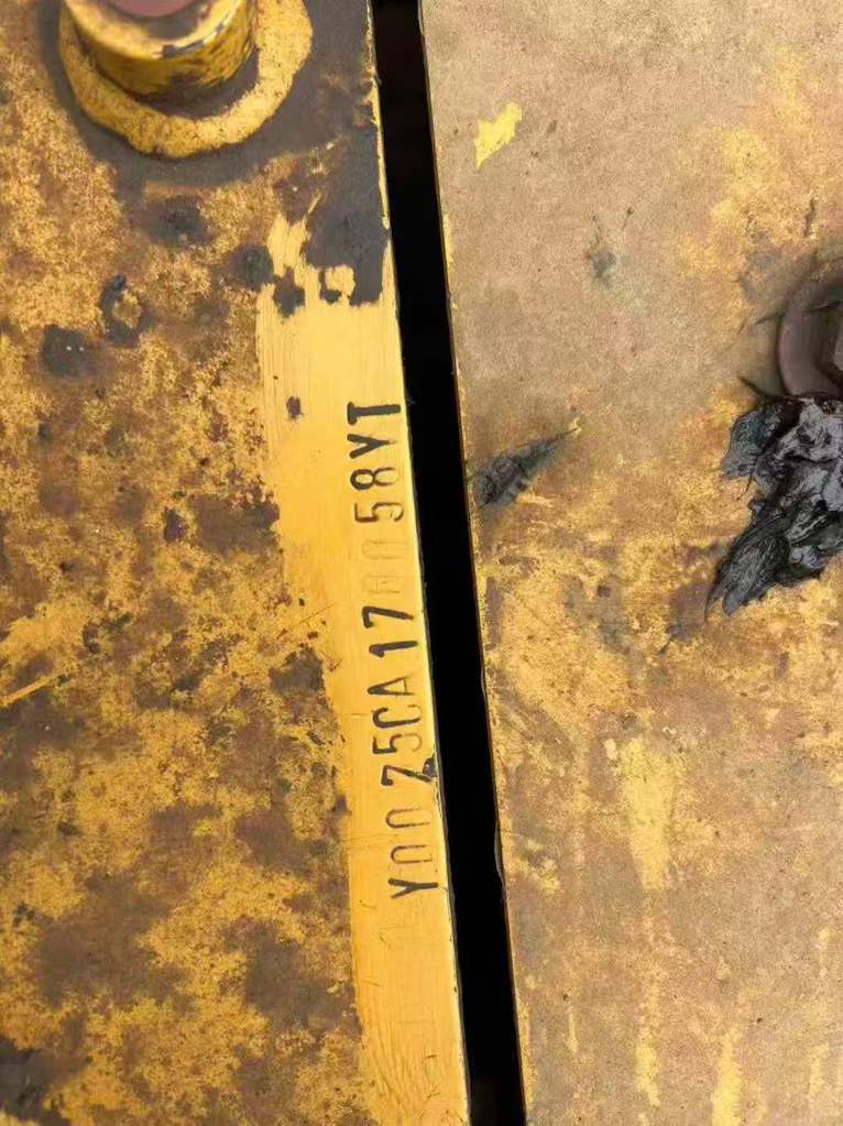 Used XCMG XE75C Excavator 2016 Model / 8