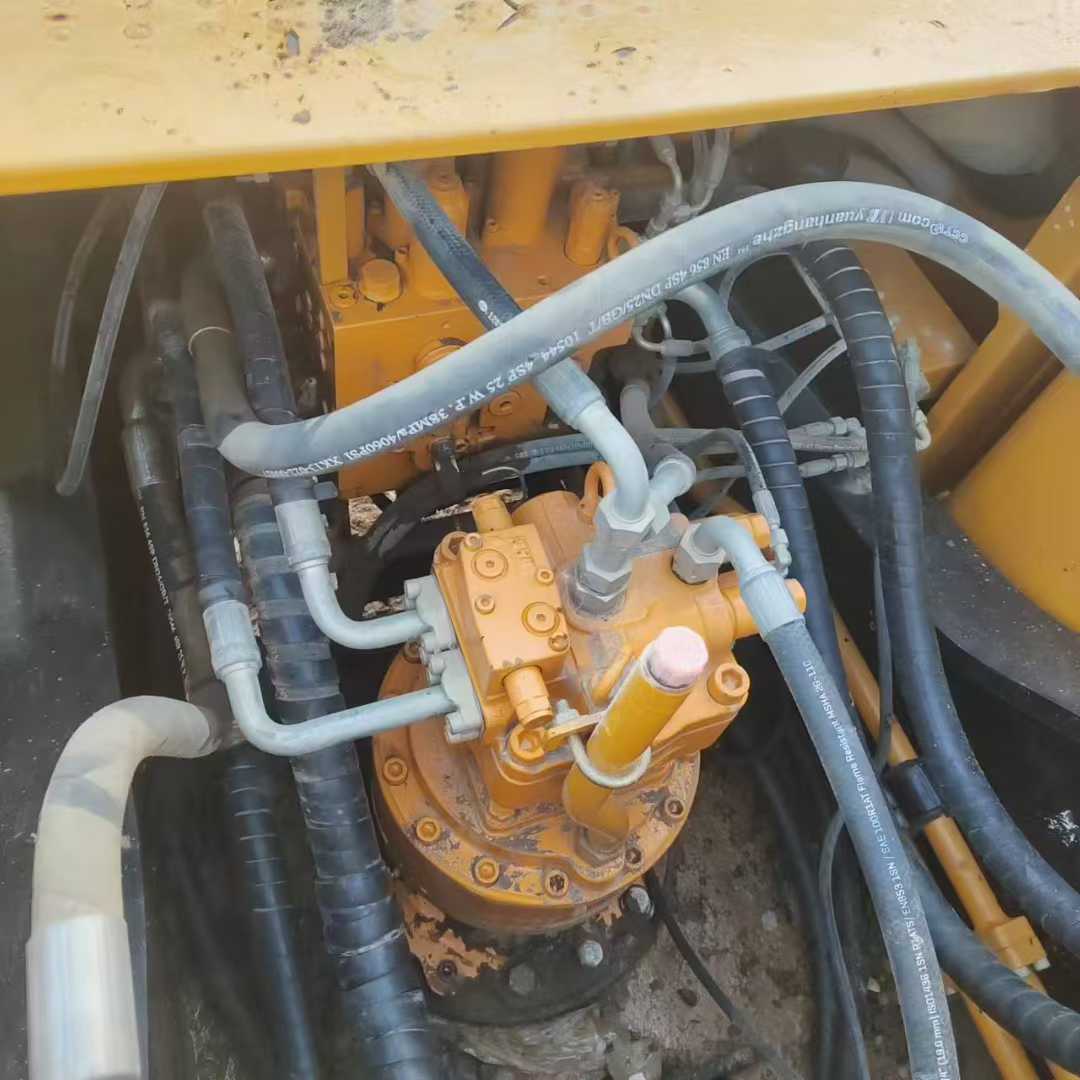 Used Sany SY245H Excavator 2016 Model / 5