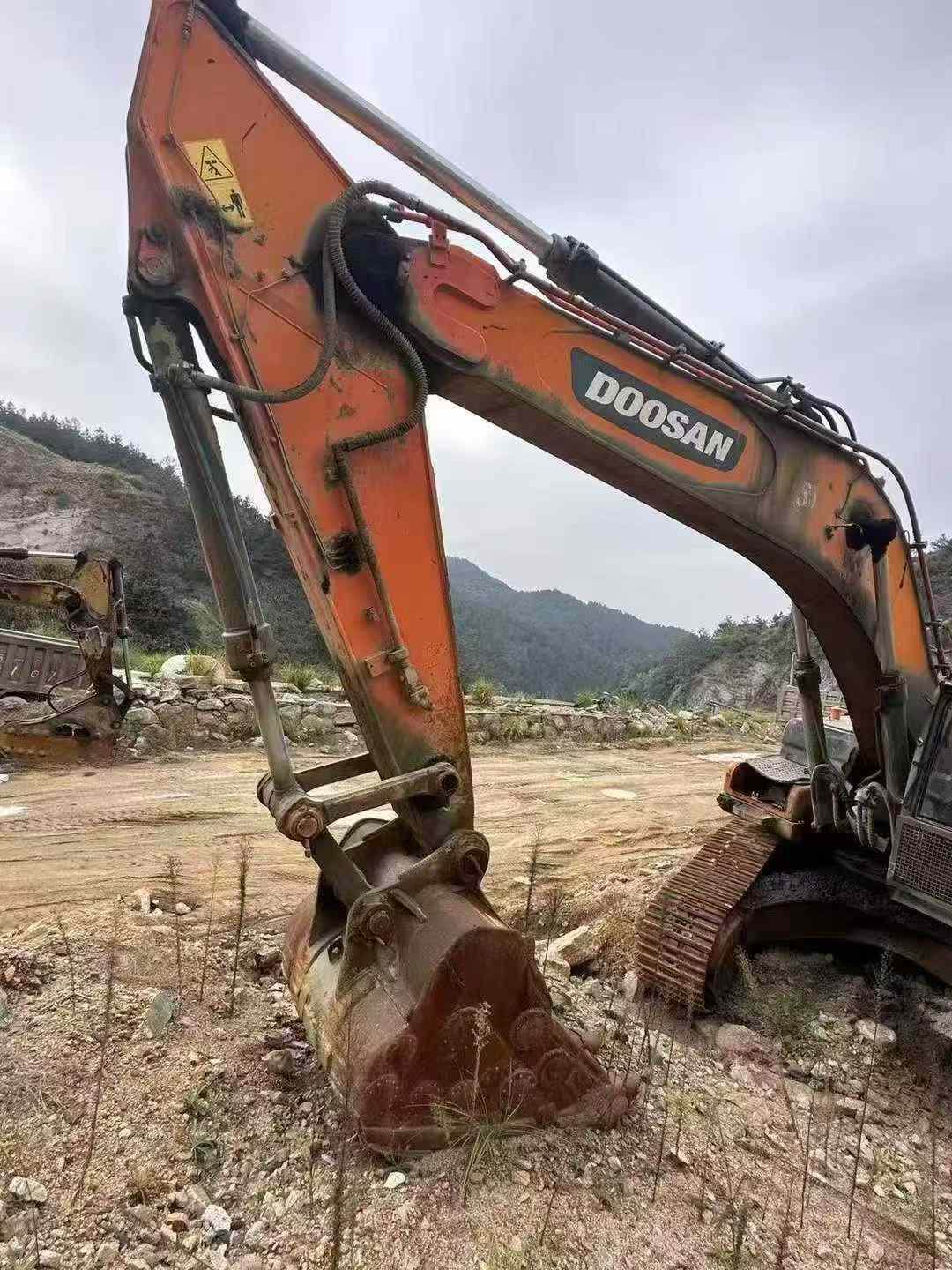 Used Doosan DX80 Excavator 2016 Model / 6