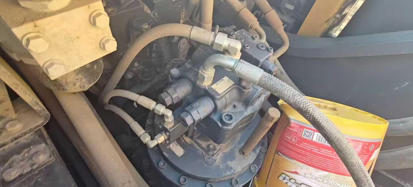 Used XCMG XE80 Excavator 2021 Model / 4