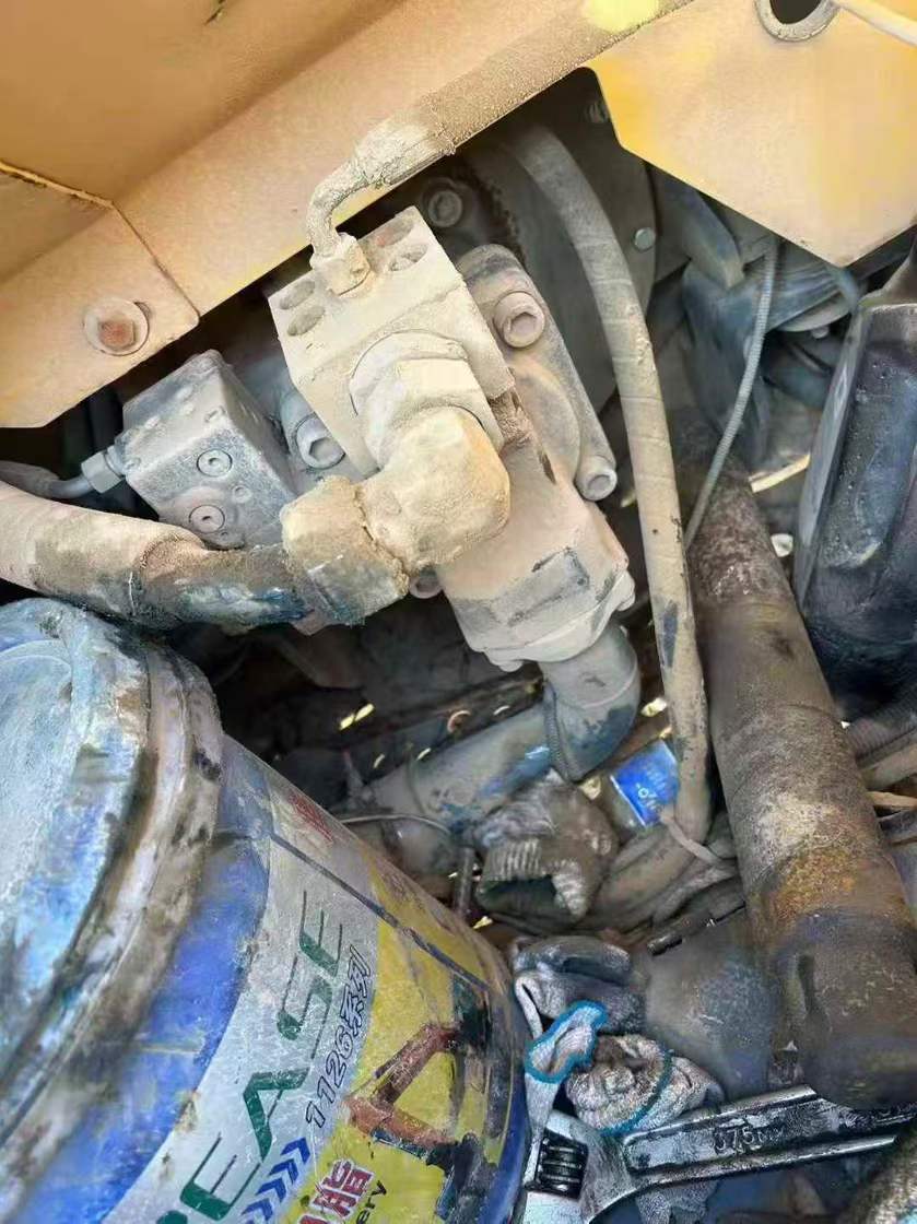 Used XCMG XE75C Excavator 2016 Model / 6