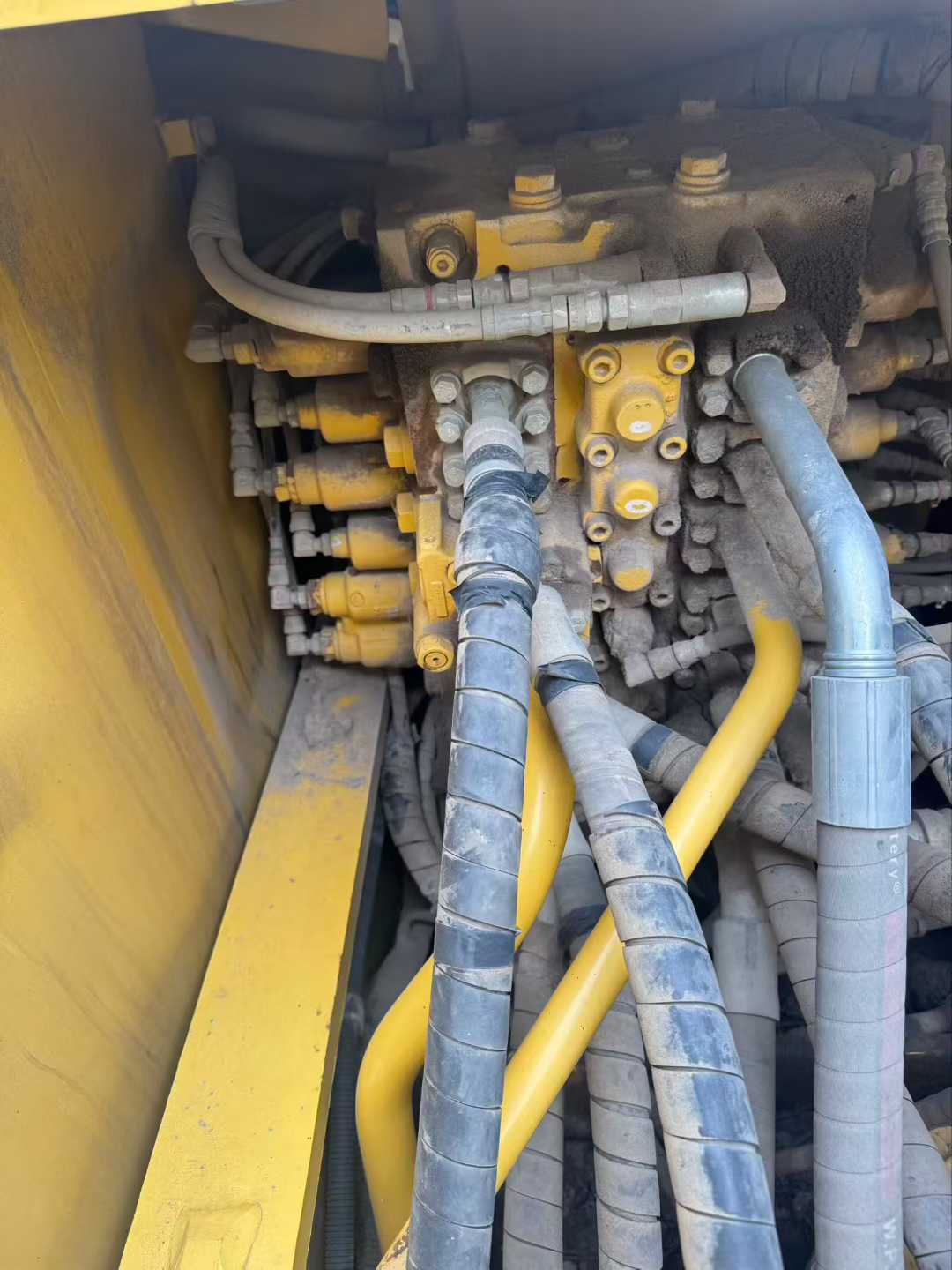 Used Komatsu PC200-8 Excavator 2017 Model / 5