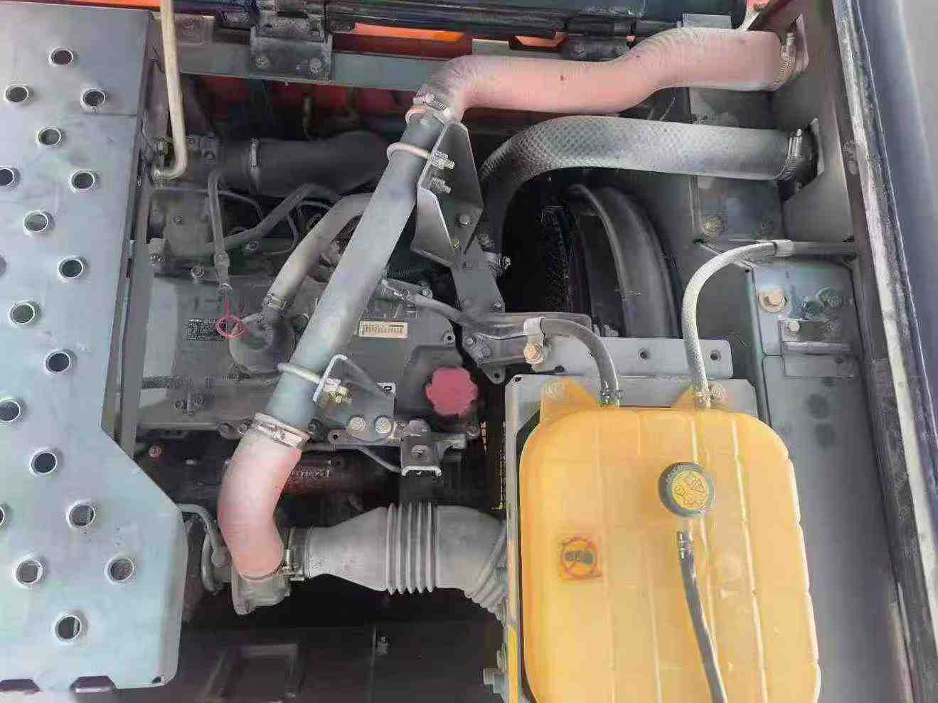 Used Hitachi ZAXIS200 Excavator 2016 Model / 3