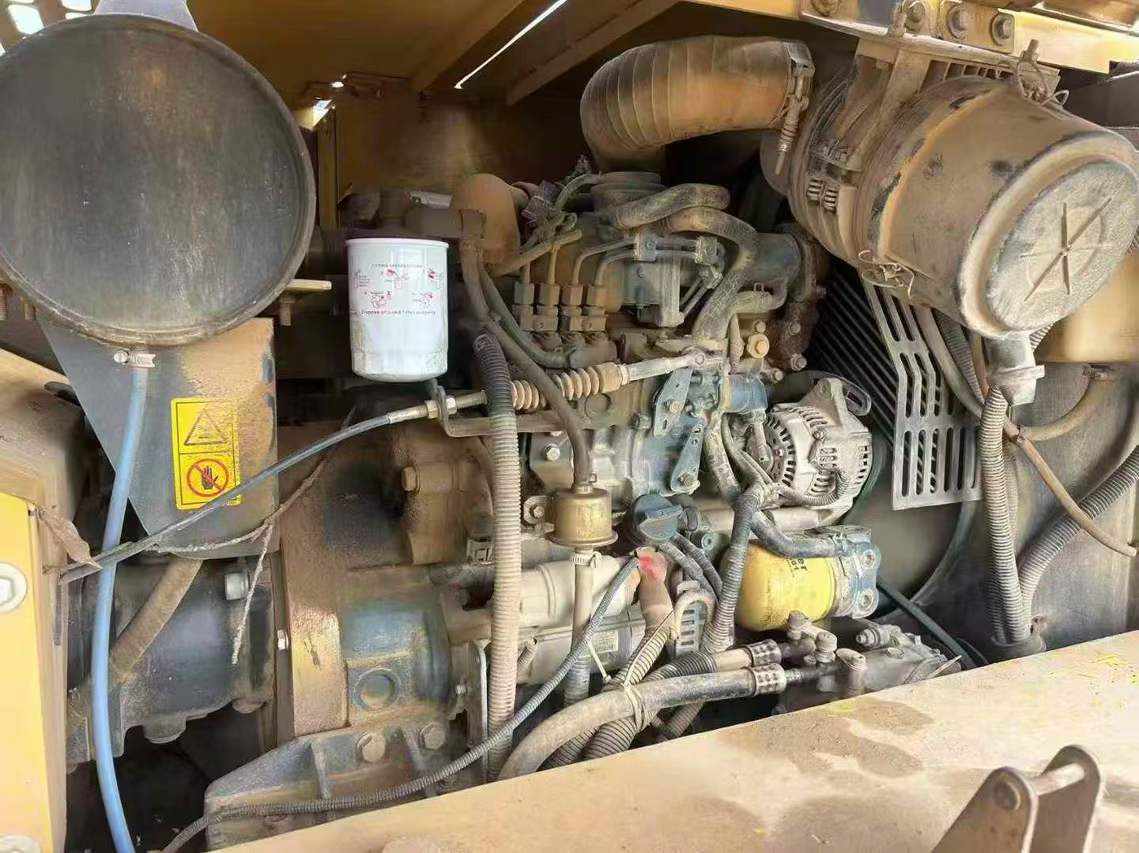 Used XCMG XE75C Excavator 2016 Model / 5