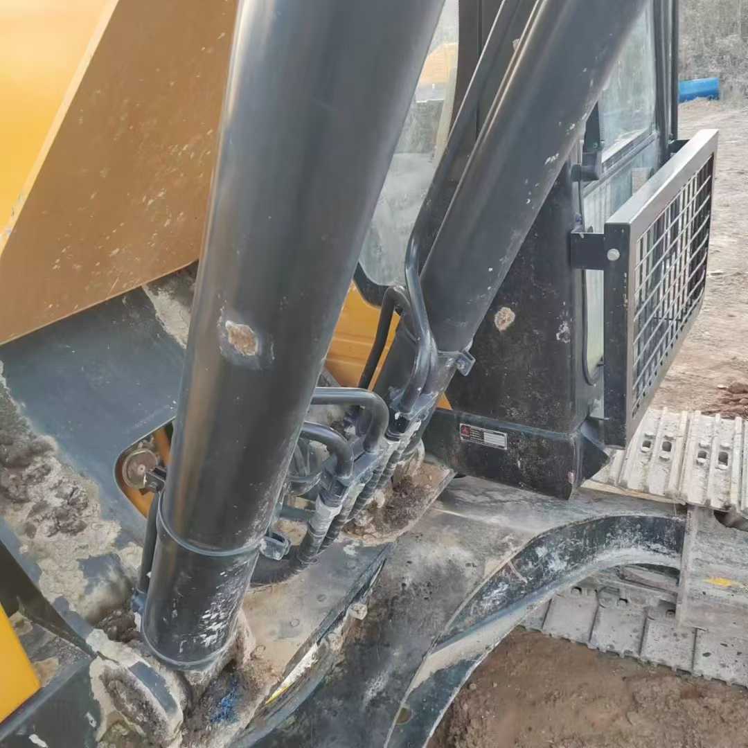 Used Sany SY245H Excavator 2016 Model / 7