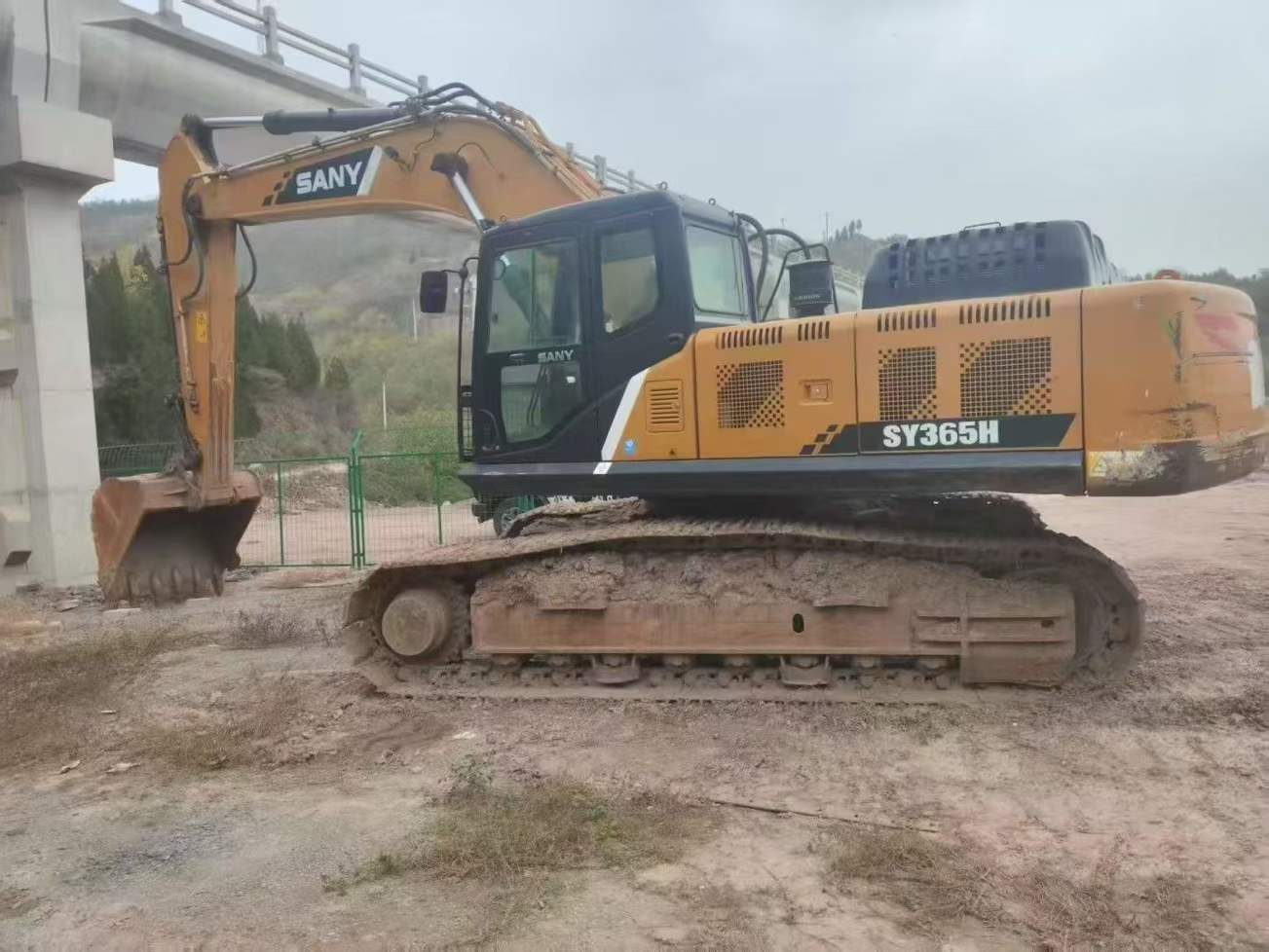 Used Sany SW305K Excavator 2017 Model / 2