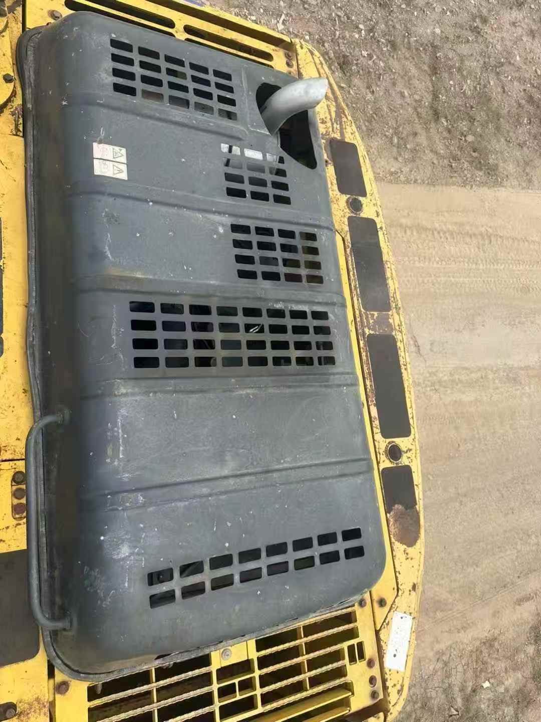 Buy Komatsu PC200 Used Excavator / 1