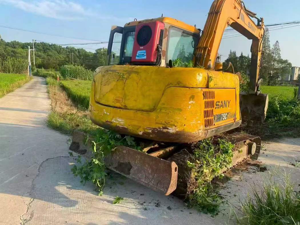 Used Sany SY65W Excavator 2016 Model / 4