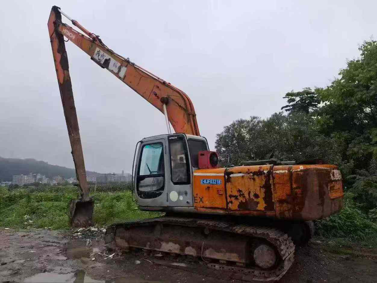 Used Hitachi ZAXIS200 Excavator 2016 Model / 2