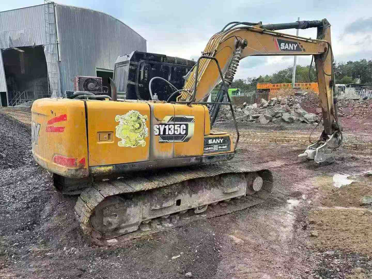 Used Sany SY135 Excavator 2016 Model / 2