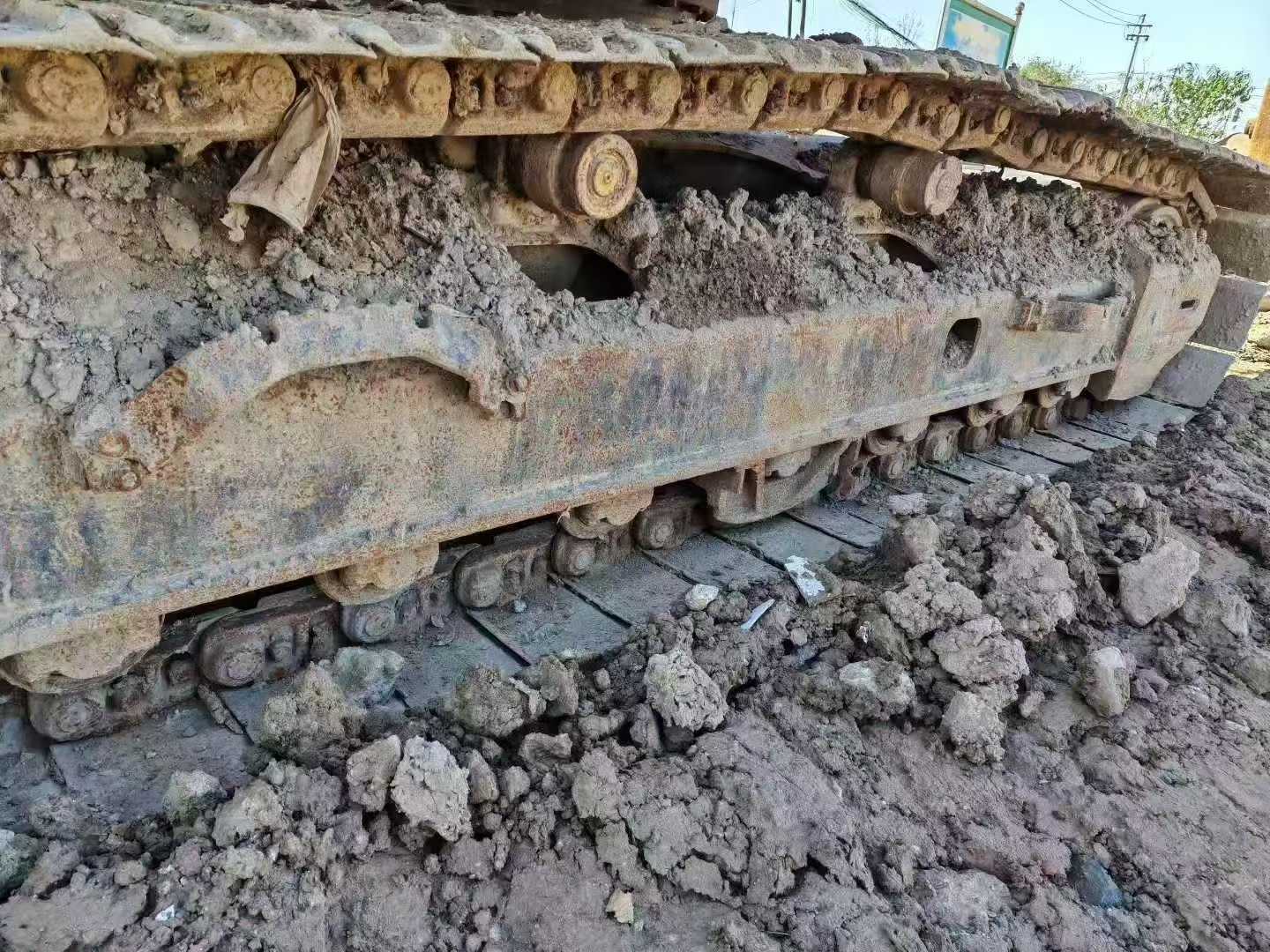 Used Hitachi ZAXIS200 Excavator 2011 Model / 8