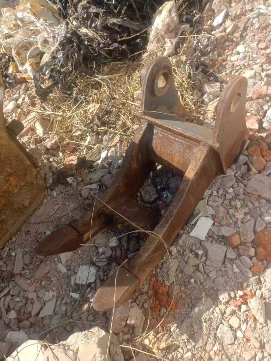 Used Caterpillar CT20 Excavator 2016 Model / 4