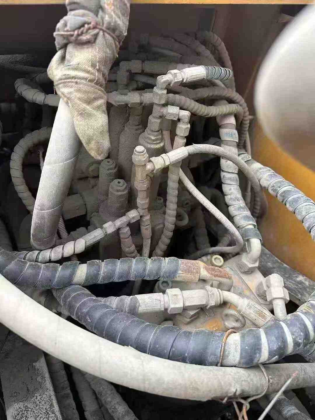 Used Sany SY135 Excavator 2016 Model / 5