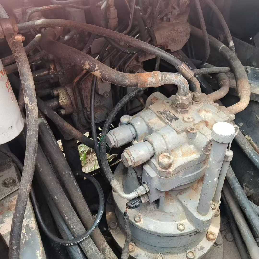 Used Hitachi ZAXIS200 Excavator 2012 Model / 5