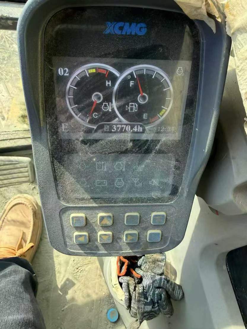 Used XCMG XE60 Excavator 2021 Model / 5