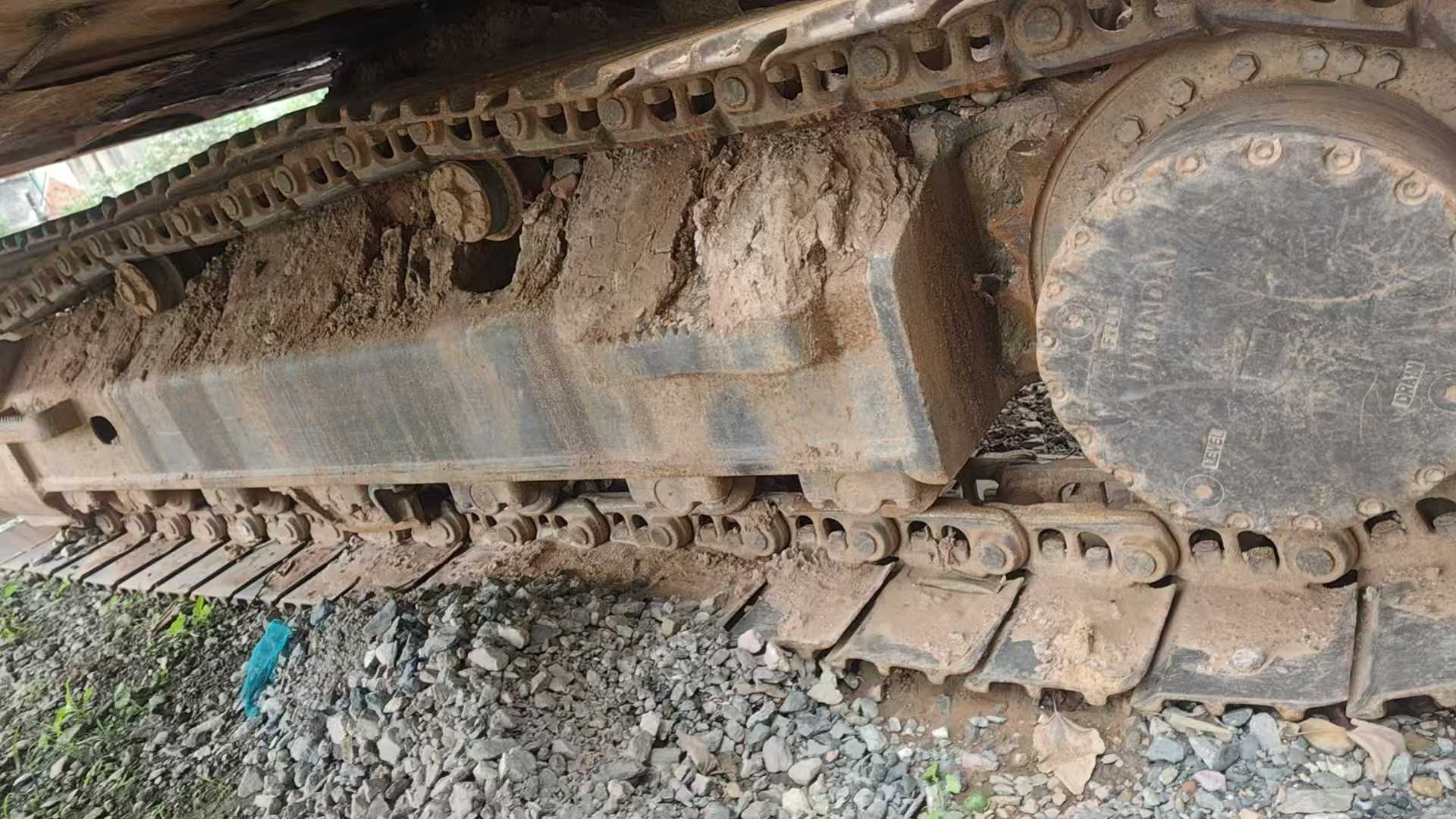 Used Hyundai R215-7 Excavator 2014 Model / 9