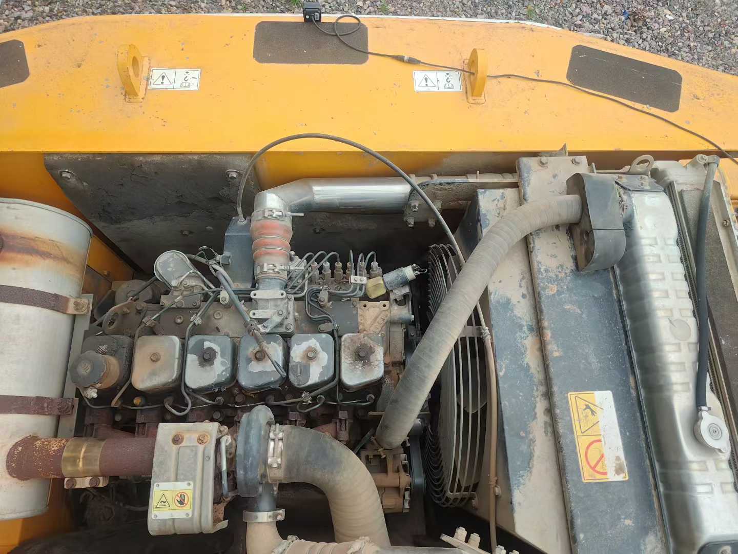 Used Hyundai R215-7 Excavator 2014 Model / 5