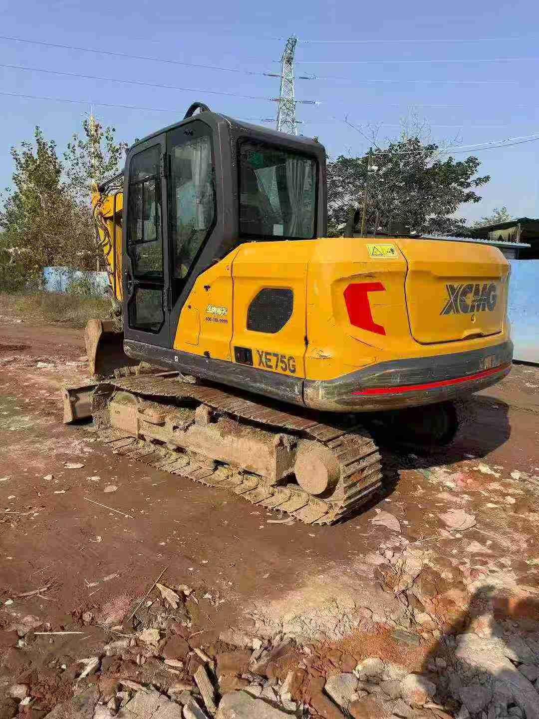 Used XCMG XE75WD Excavator 2023 Model / 3