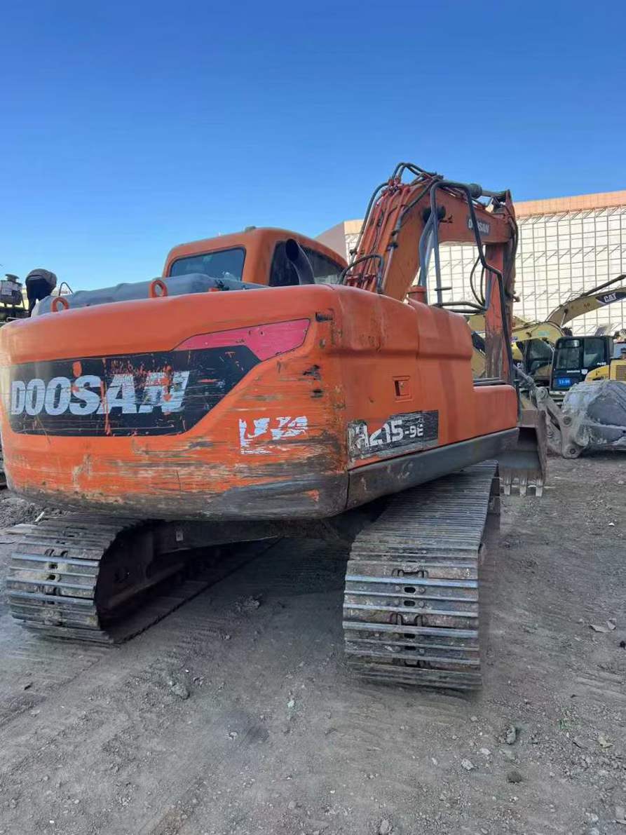 Used Doosan DX15 Excavator 2017 Model / 2