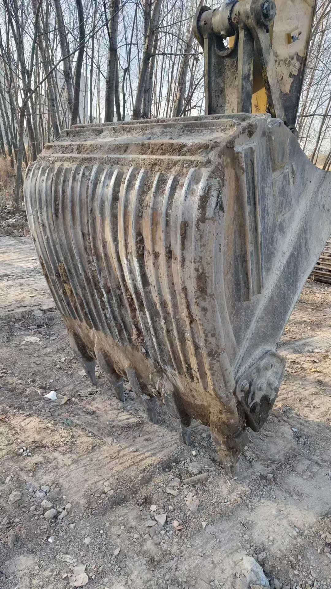 Used Caterpillar 323D2L Excavator 2014 Model / 8