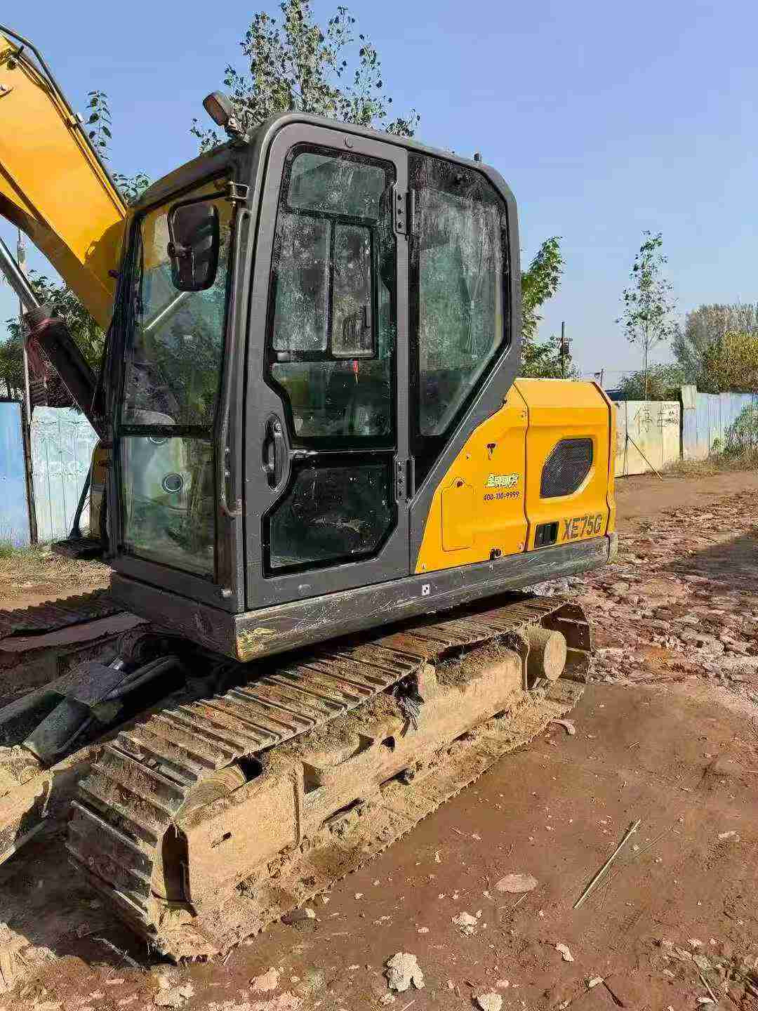 Used XCMG XE75WD Excavator 2023 Model / 5