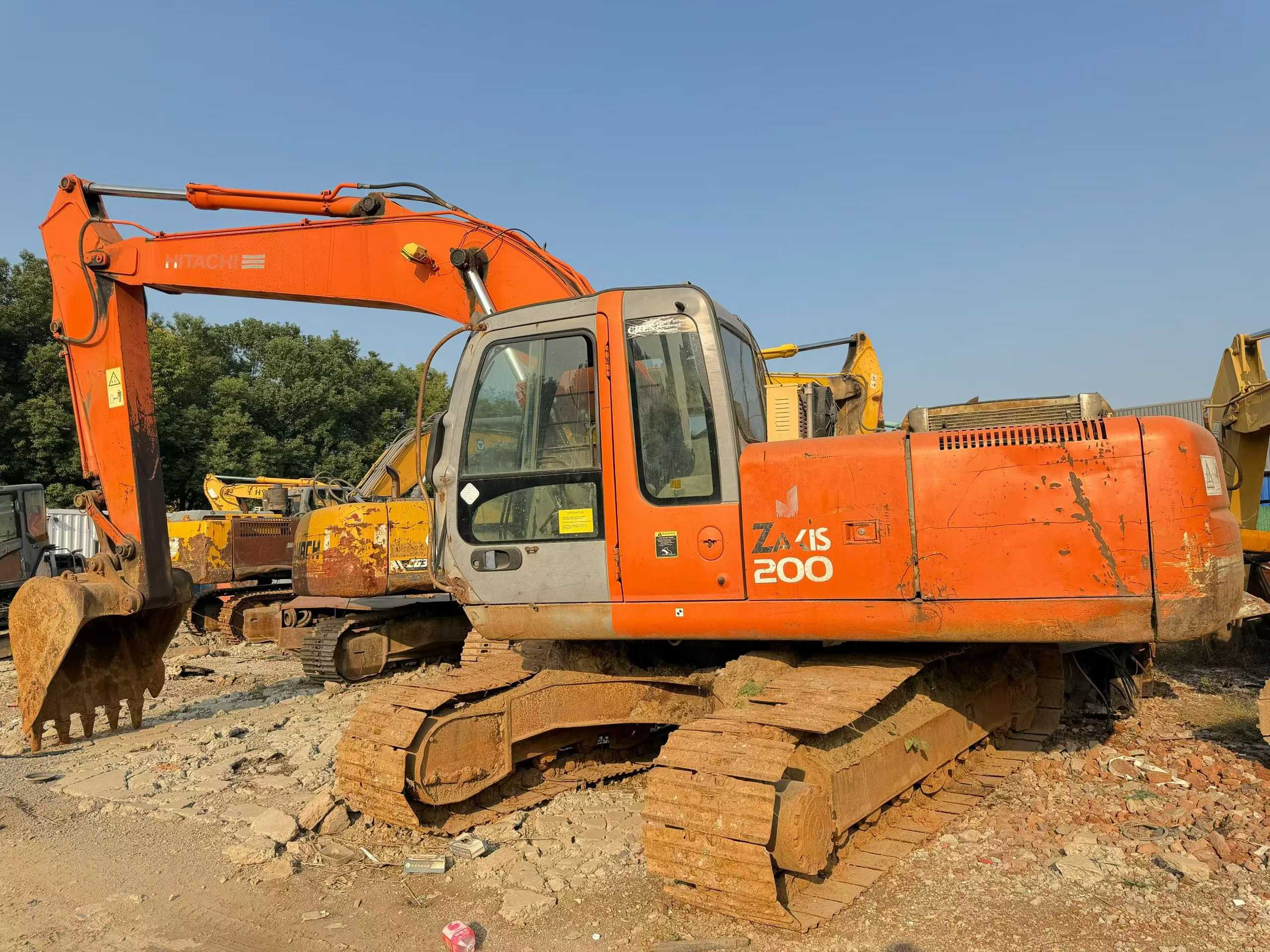 Used Hitachi ZAXIS200 Excavator 2016 Model / 2