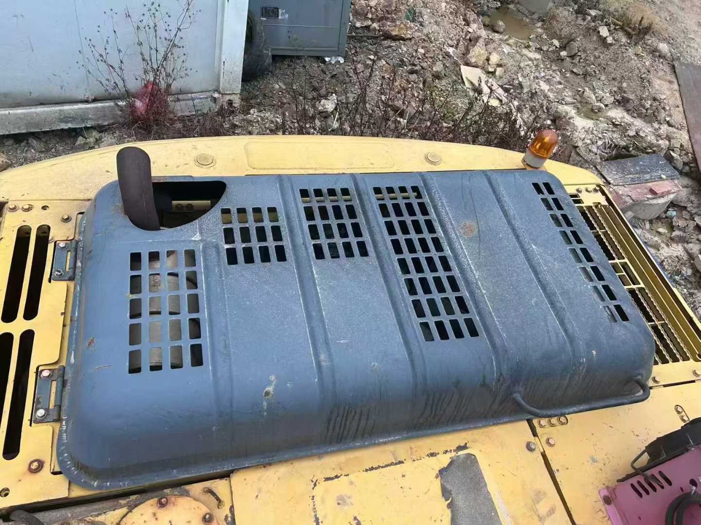 Used Komatsu PW200-7 Excavator 2016 Model / 9