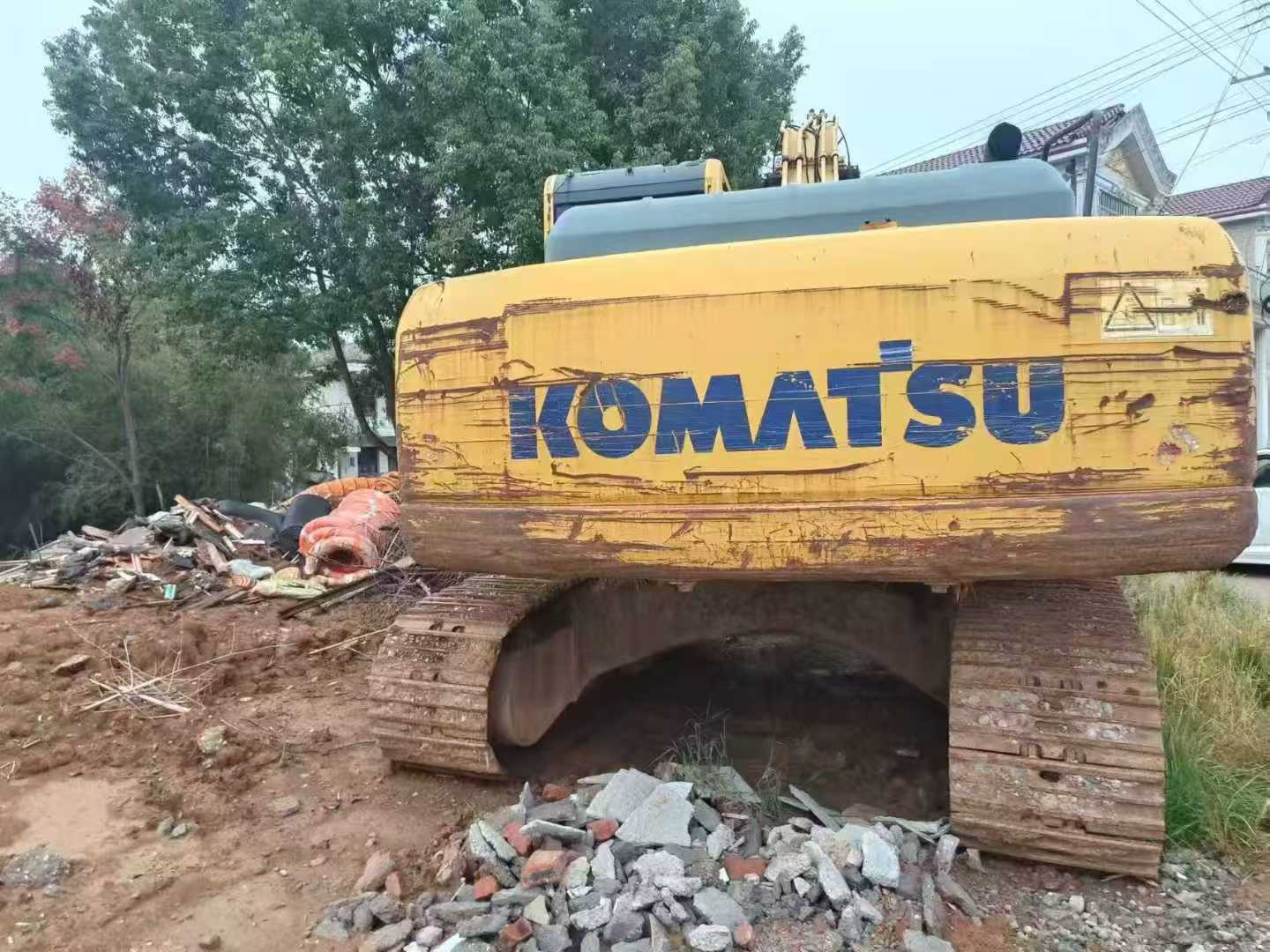 Used Komatsu PC210-8 Excavator 2016 Model / 7
