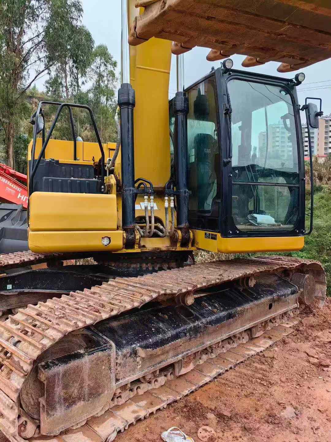 Buy Caterpillar 323 Used Excavator / 2 Used Caterpillar 323 Excavator 2016 Model / 2