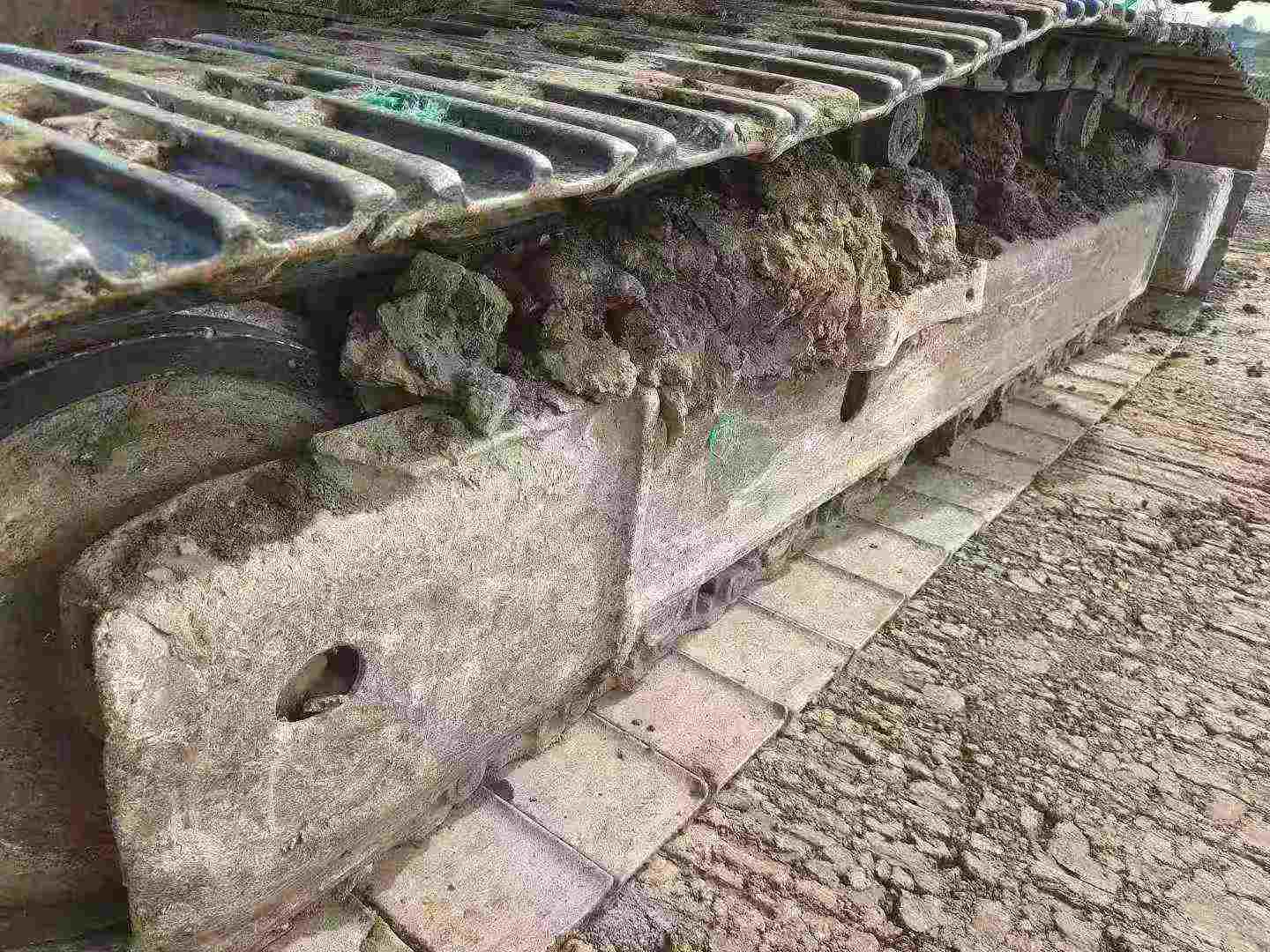 Used Komatsu PC200-8M0 Excavator 2015 Model / 5