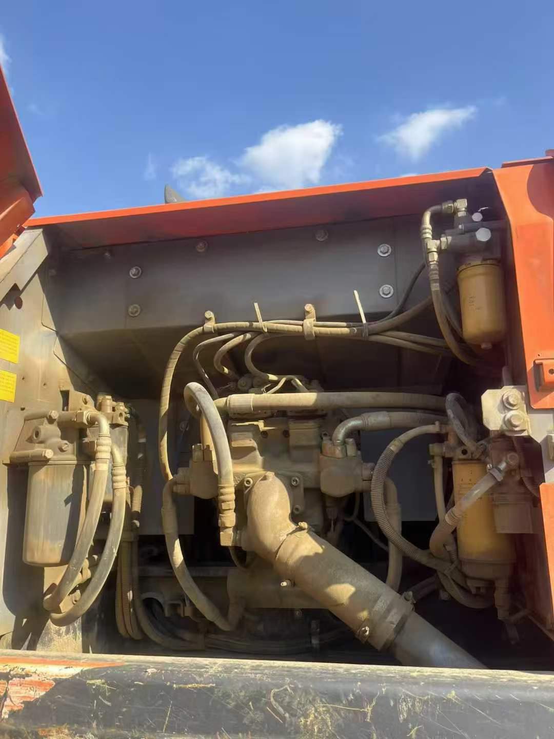 Used Hitachi ZAXIS200 Excavator 2020 Model / 7