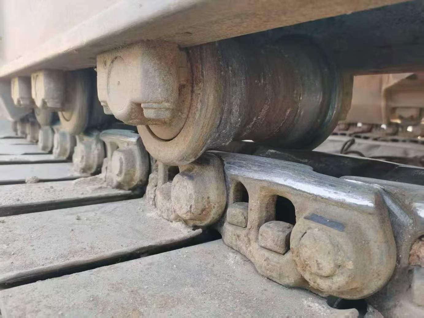 Used Kobelco SK210 Excavator 2013 Model / 4