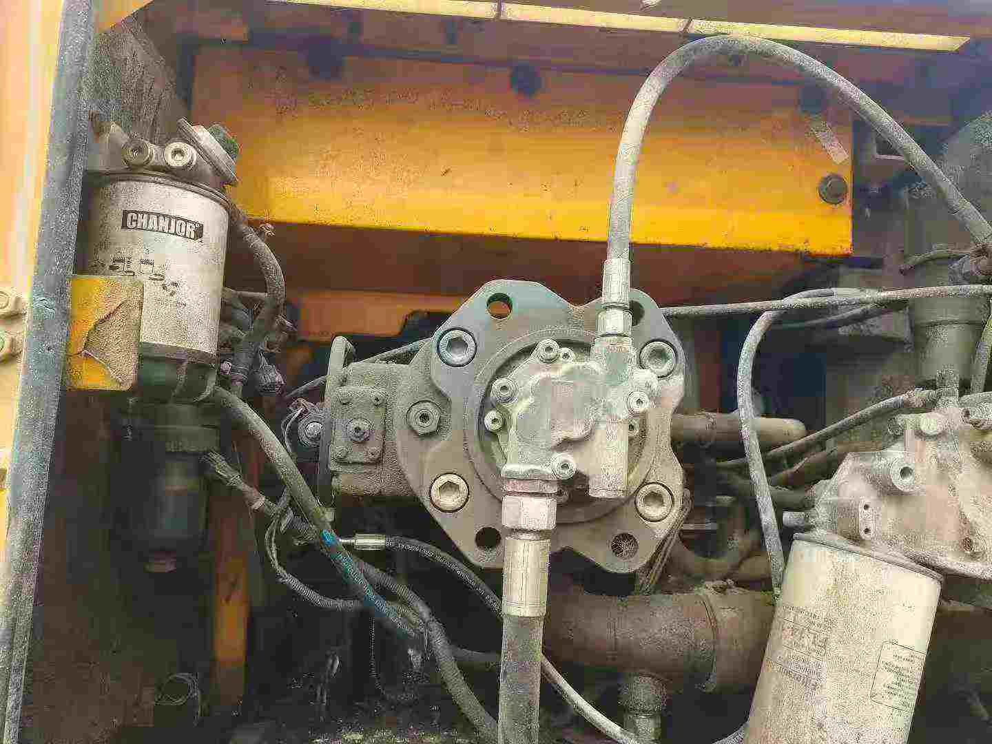 Used Sany SY205H Excavator 2011 Model / 9