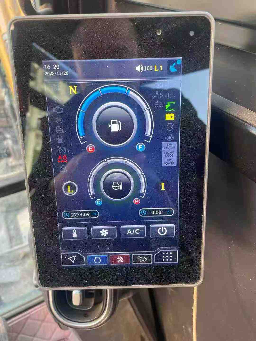 Used Sany SY65W Excavator 2024 Model / 6