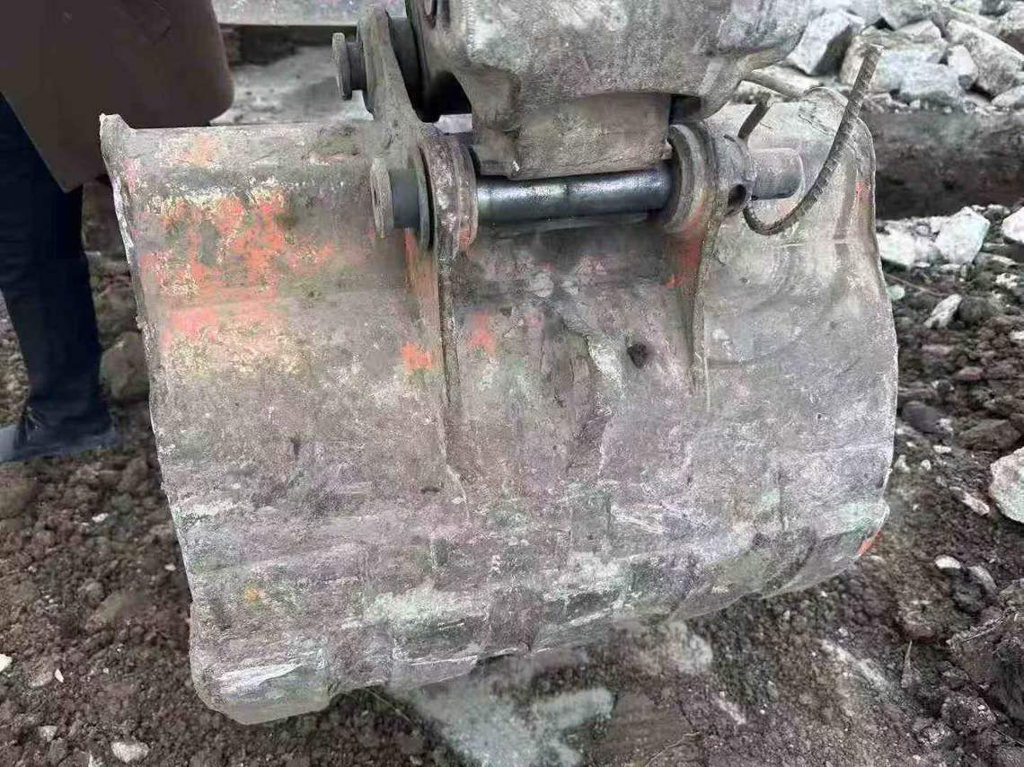 Used Hitachi ZX60 Excavator 2016 Model / 8