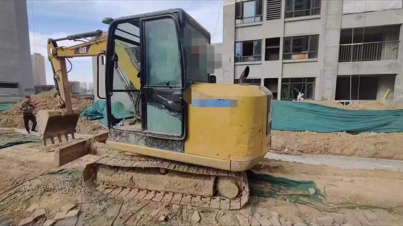 Used Caterpillar 305.5 Excavator 2017 Model / 9