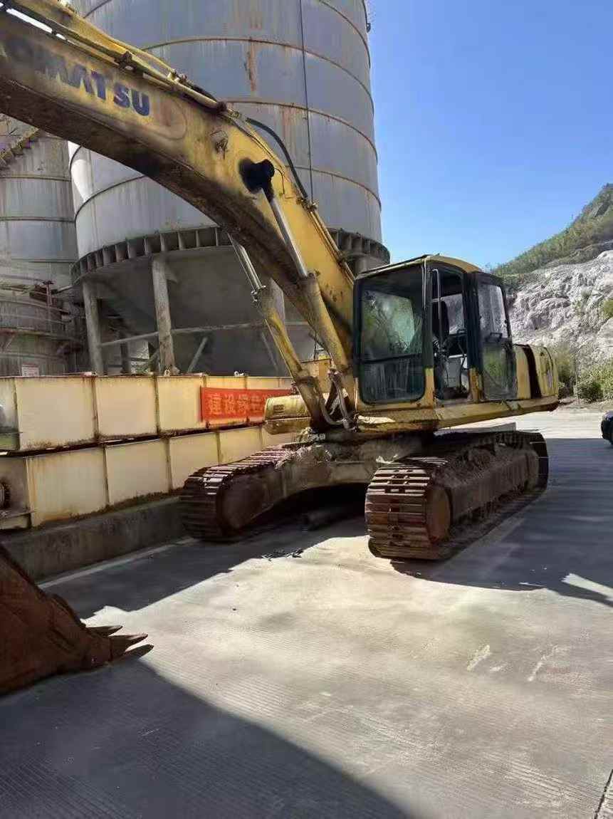 Used Komatsu PC60-7 Excavator 2010 Model / 2