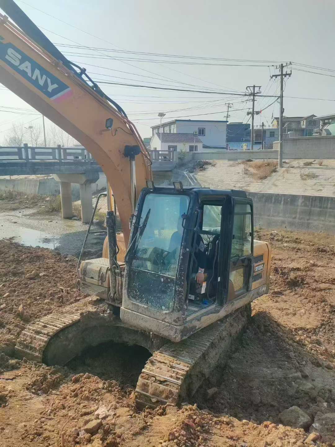 Used Sany SY135 Excavator 2021 Model / 3