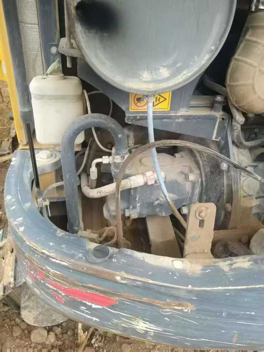 Used XCMG XE60DA Excavator 2022 Model / 4