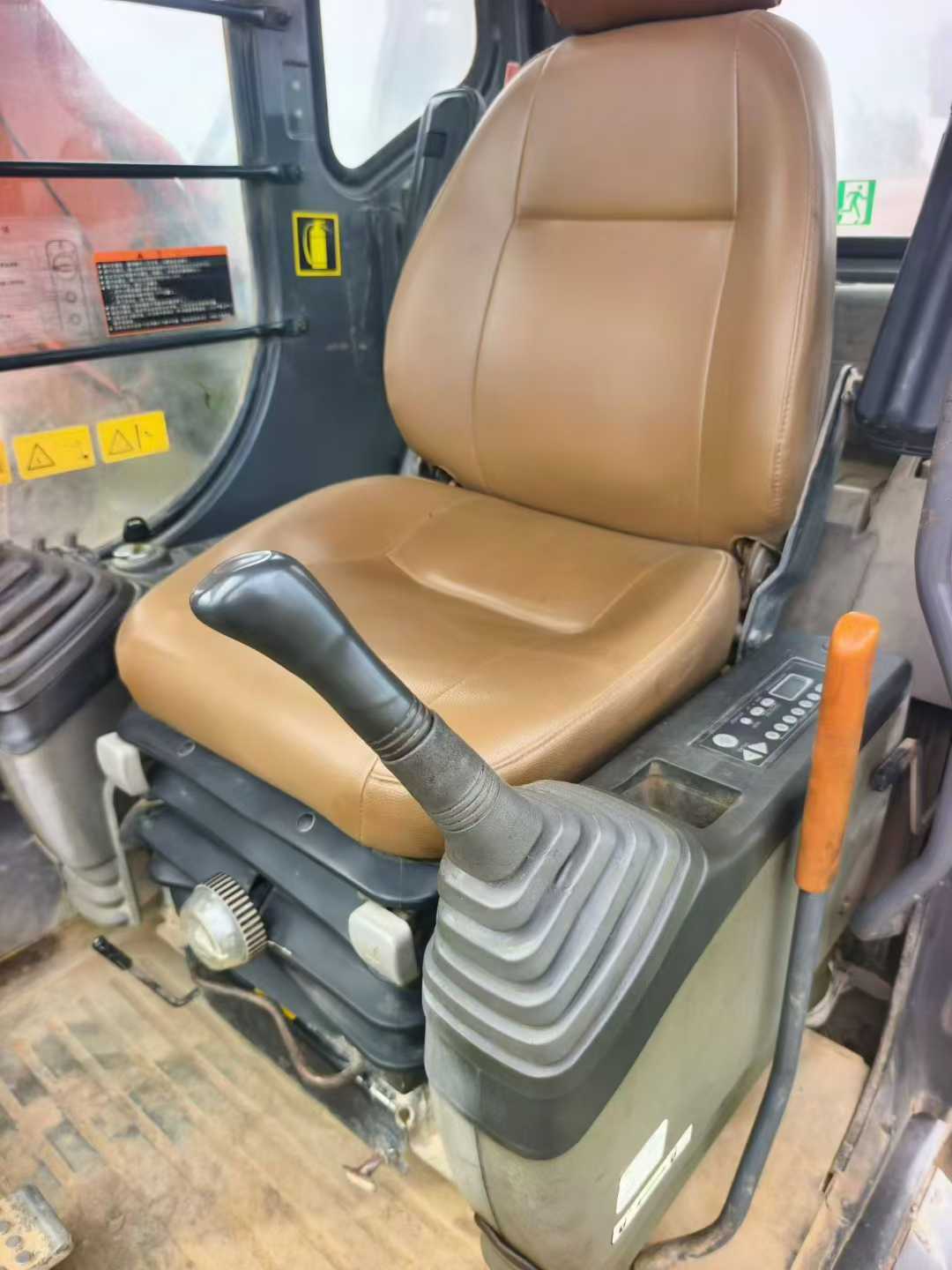 Used Hitachi ZX60 Excavator 2013 Model / 6