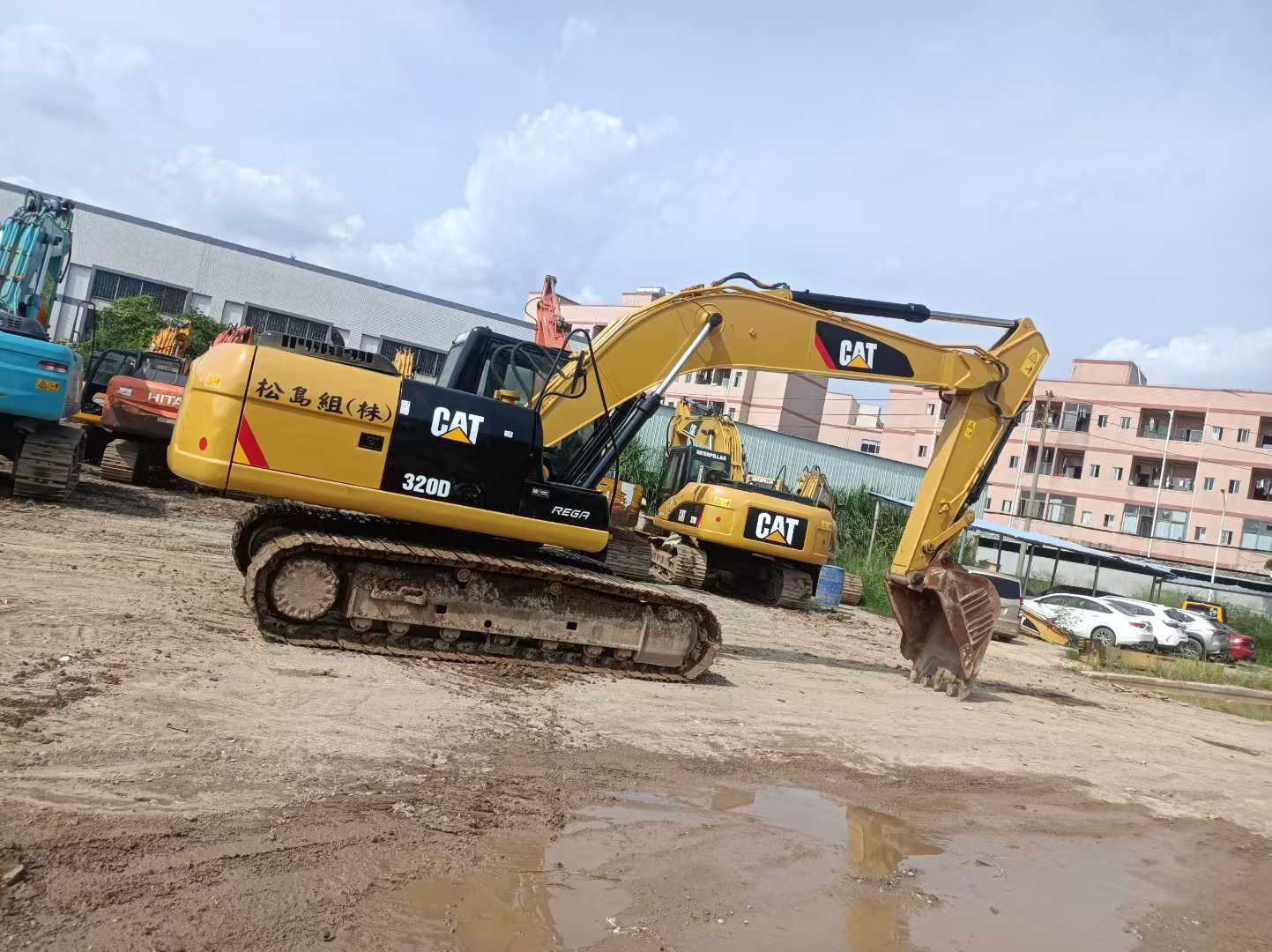 Used Caterpillar 320D Excavator 2016 Model / 2