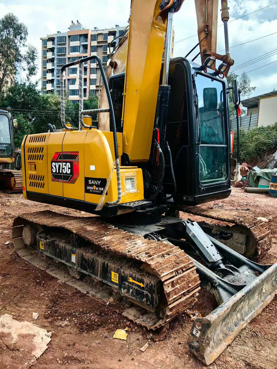 Used Sany SY75 Excavator 2015 Model / 9