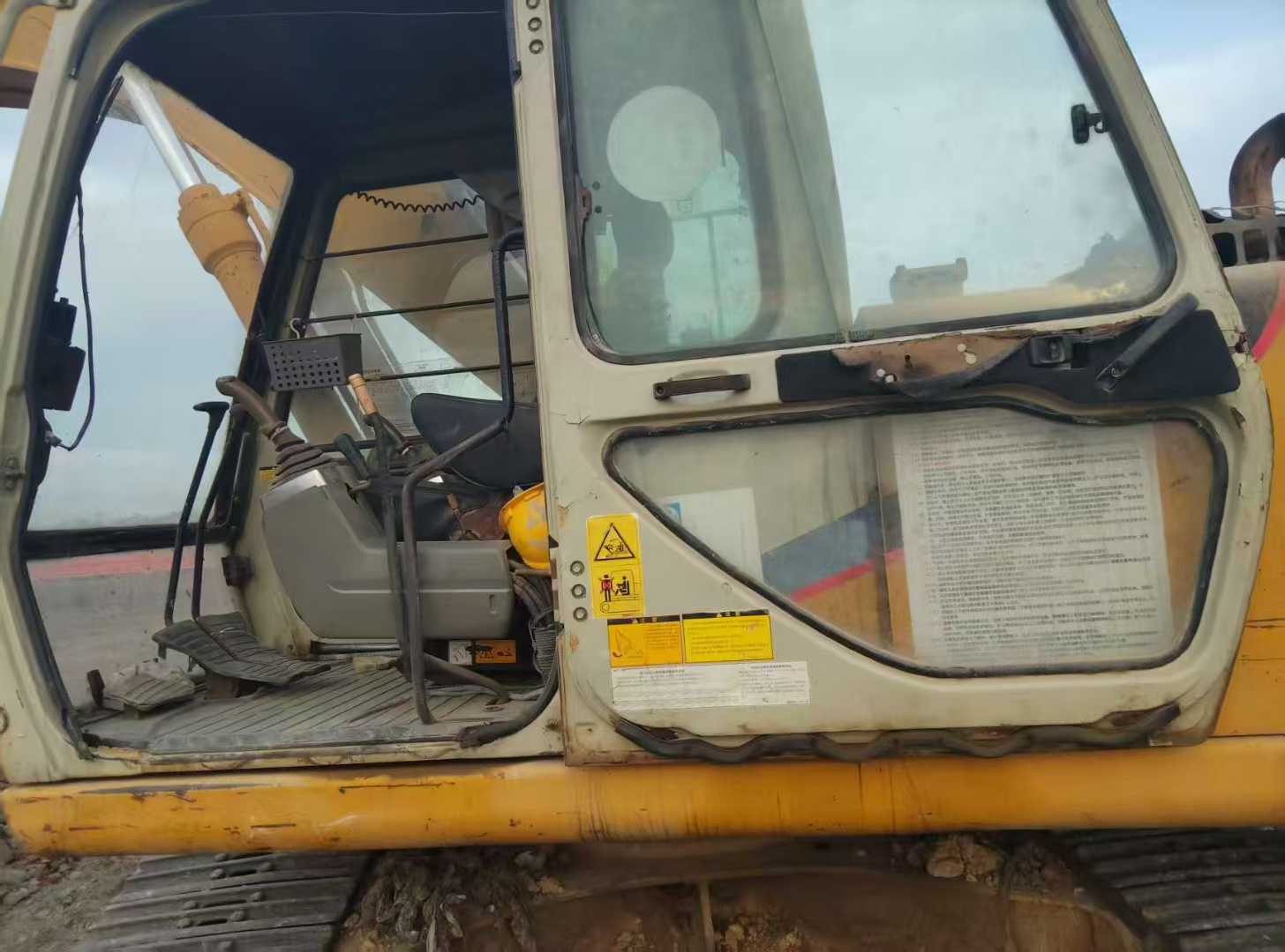 Used Kato 18VX-N Excavator 2016 Model / 5