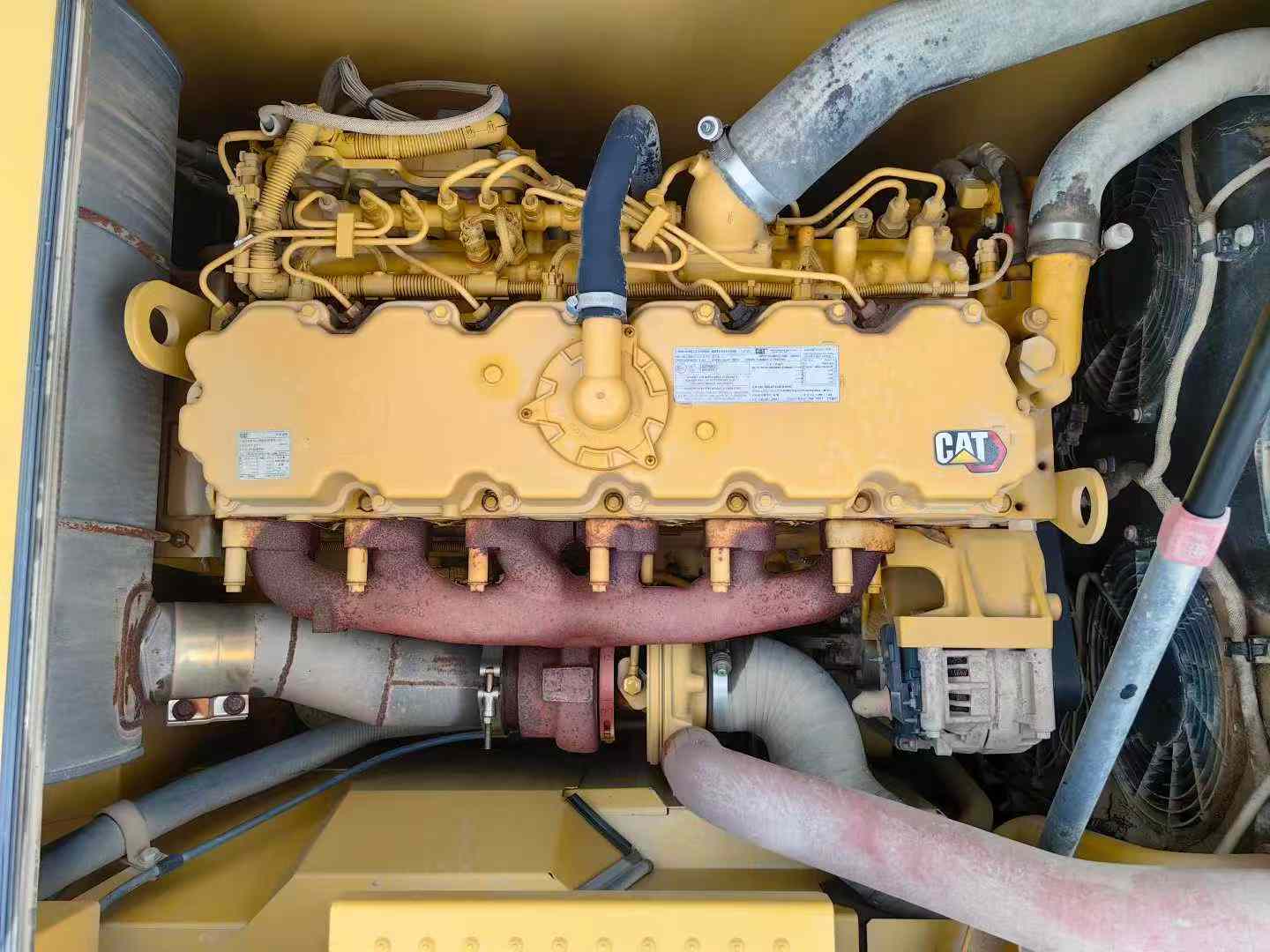 Buy Caterpillar 323 Used Excavator / 5 Used Caterpillar 323 Excavator 2016 Model / 5