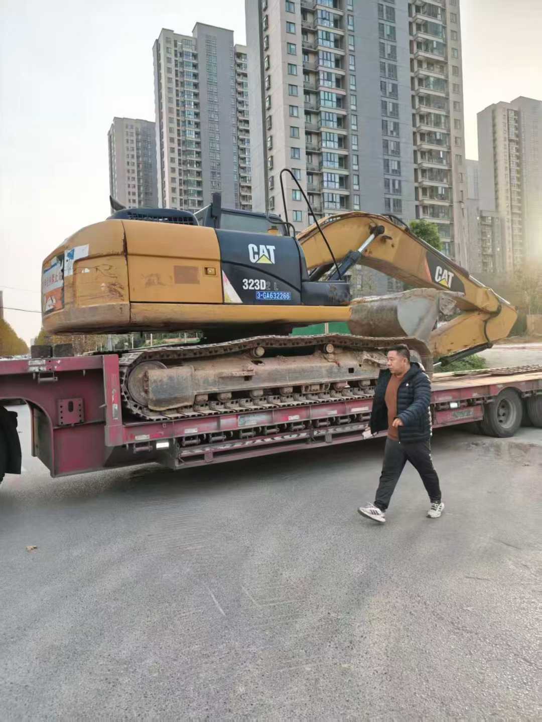 Used Caterpillar 323 Excavator 2016 Model / 2