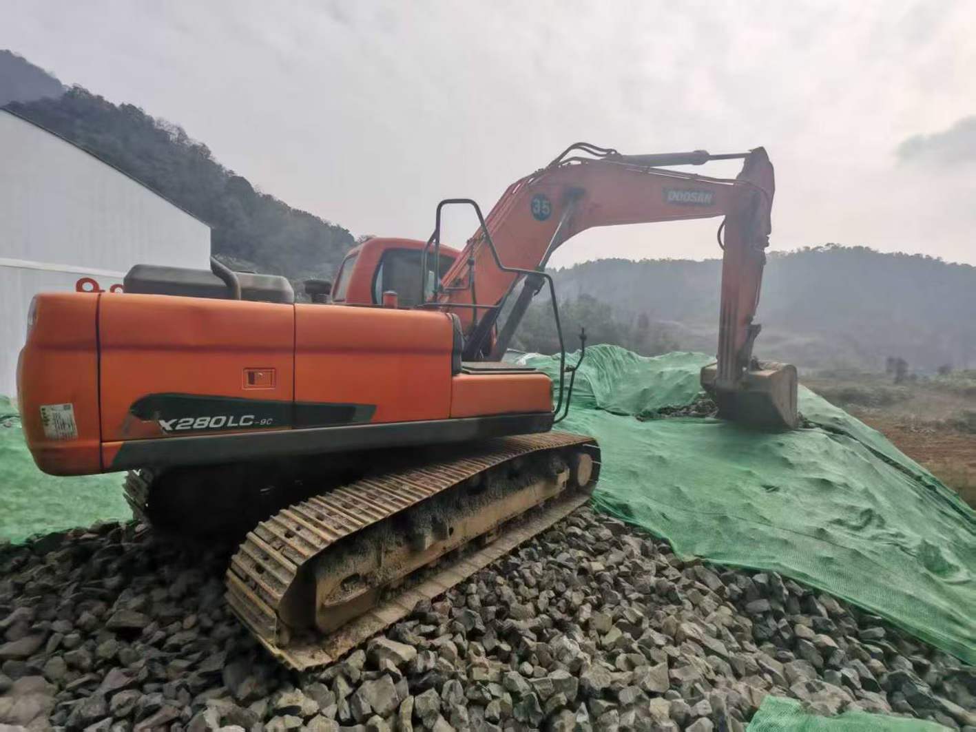 Buy Doosan DX215-9C Used Excavator / 6 Used Doosan DX215-9C Excavator 2017 Model / 6