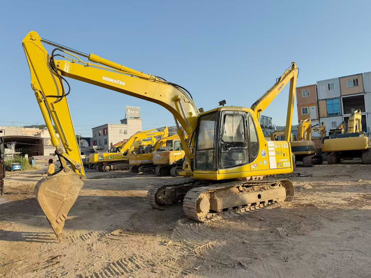 Buy Komatsu PC120-6 Used Excavator / 1