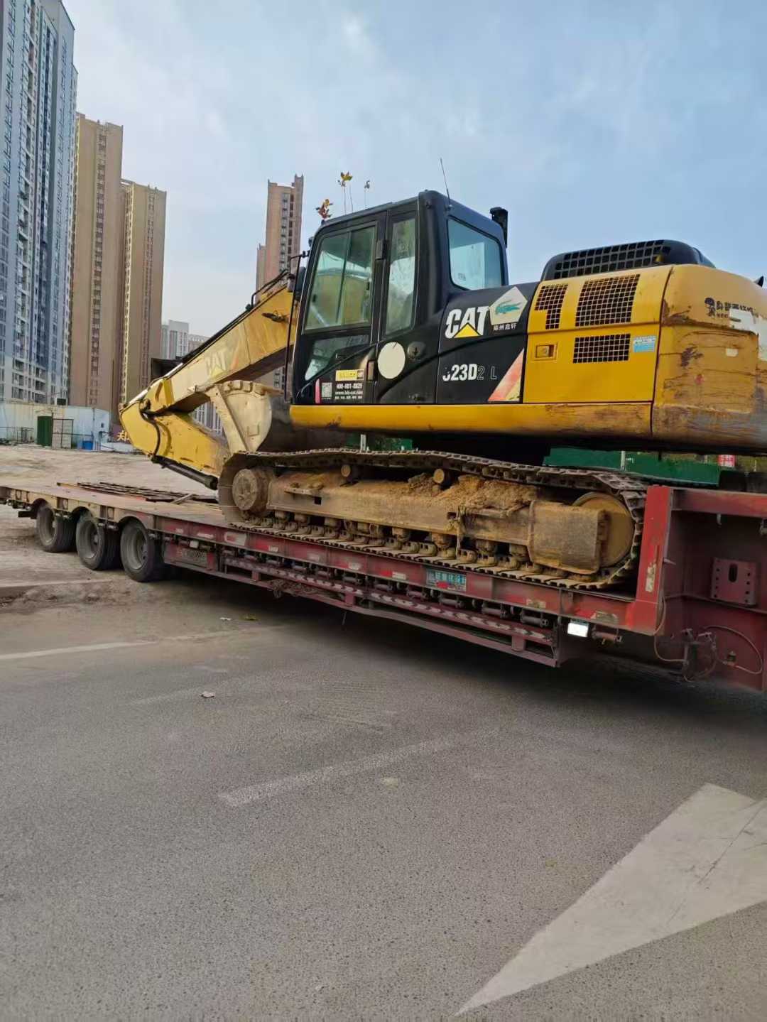 Used Caterpillar 323 Excavator 2016 Model / 3