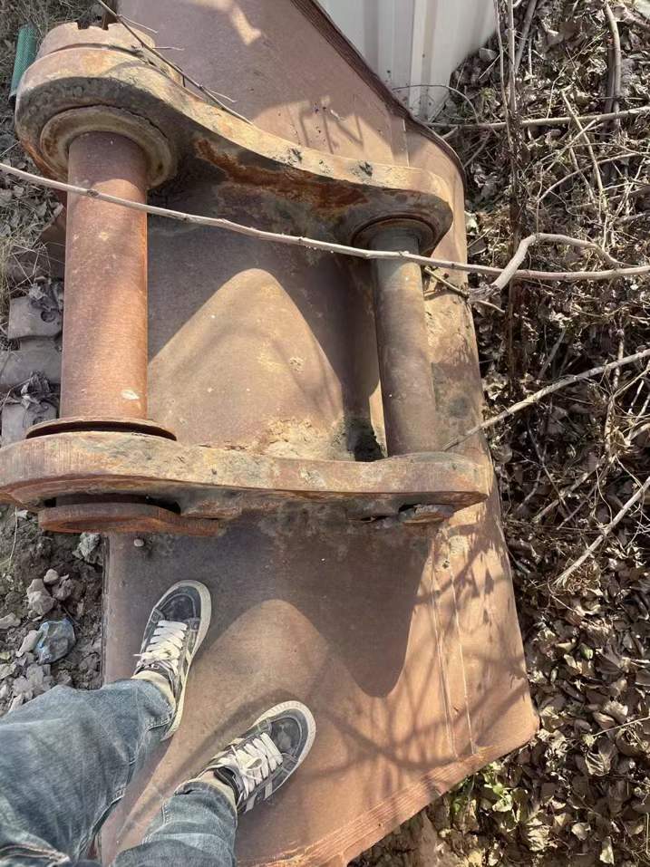 Buy XCMG XE750G Used Excavator / 3 Used XCMG XE750G Excavator 2016 Model / 3