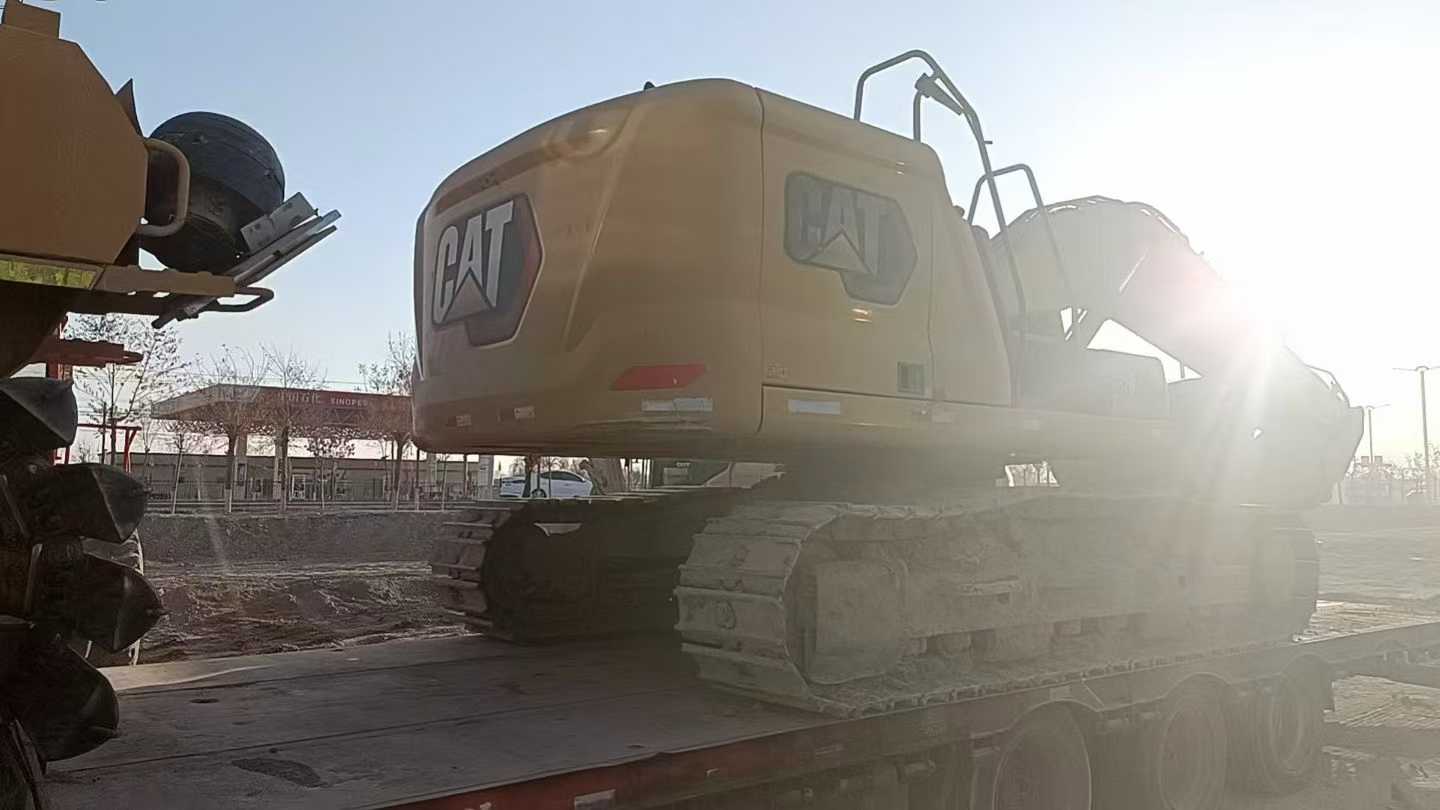 Used Caterpillar CT20 Excavator 2020 Model / 4